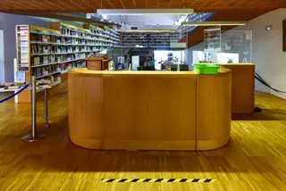 La Biblioteca Municipal reabre sus puertas solamente para el préstamo y la devolución de ejemplares con cita previa