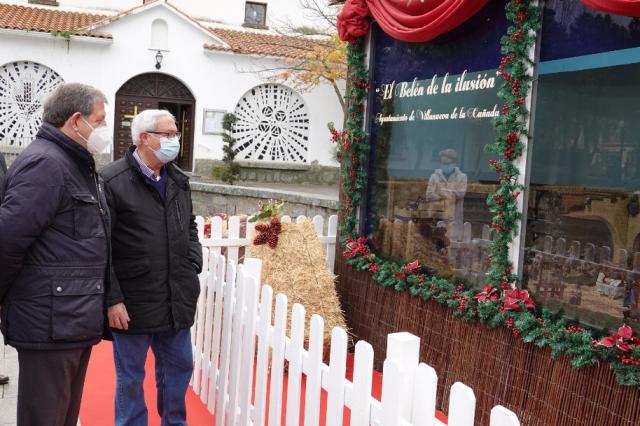 Villanueva de la Cañada inaugura el belén municipal de la plaza de España 