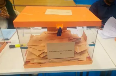 La participación electoral a las 13h aumenta en Villanueva de la Cañada y disminuye en Villanueva del Pardillo
