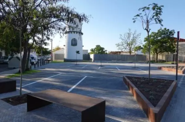 Apertura del Aparcamiento Velázquez en Villanueva de la Cañada 