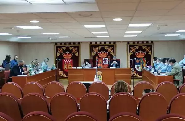 El Peno de Villanueva del Pardillo aprueba una bajada de impuestos