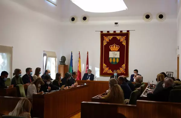 El Ayuntamiento de Villanueva de la Cañada aprueba la Declaración de la FEMP sobre la Plusvalía Municipal