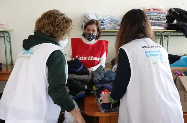 Cómo enviar ayuda a Ucrania desde Villanueva de la Cañada: estos son los puntos de recogida, horarios y donaciones aceptadas