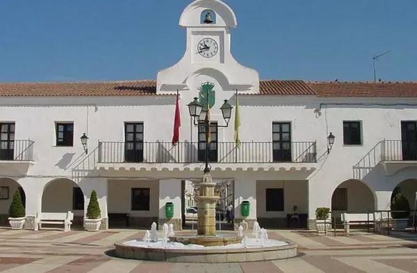 Villanueva del Pardillo abre una bolsa de empleo de auxiliares de gestión