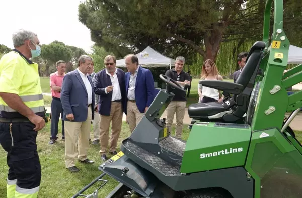 Villanueva de la Cañada renueva el servicio de mantenimiento de zonas verdes urbanas, arbolado viario y zonas forestales