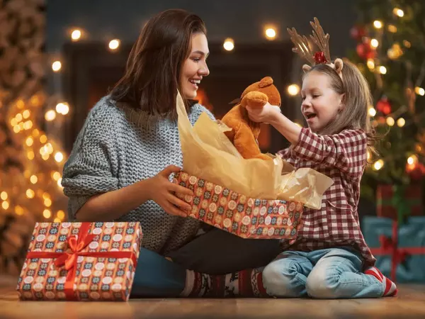 ¡Nuevo sorteo para vecinos de Villanueva!: Sesión fotográfica de Navidad en familia en IKKI Lab
