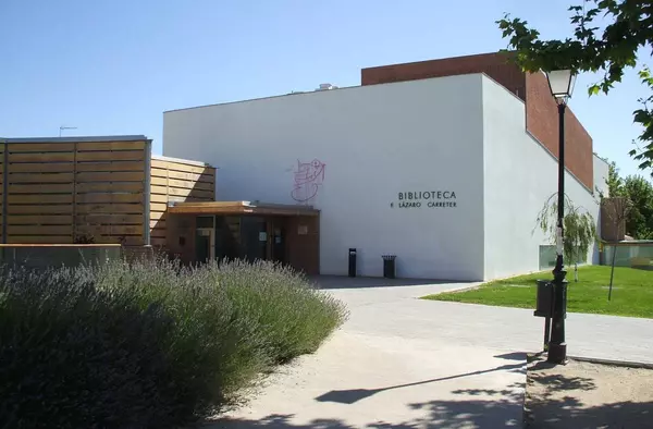 La Biblioteca F. Lázaro Carreter celebra su 20º aniversario con un acto conmemorativo