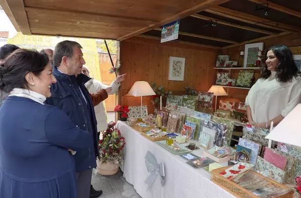 Inaugurado el Mercado Navideño de Villanueva de la Cañada