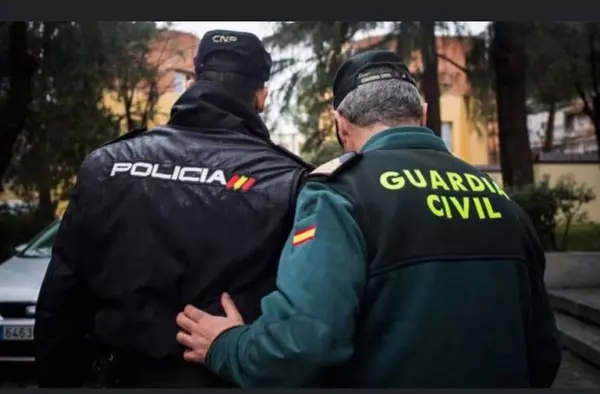 Detenidos 8 adultos y un menor de 13 años por robo con fuerza en una guardería de Villanueva de la Cañada
