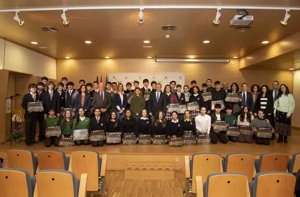 Acto de graduación de los alumnos de Villanueva de la Cañada participantes en el proyecto de la Space Academy