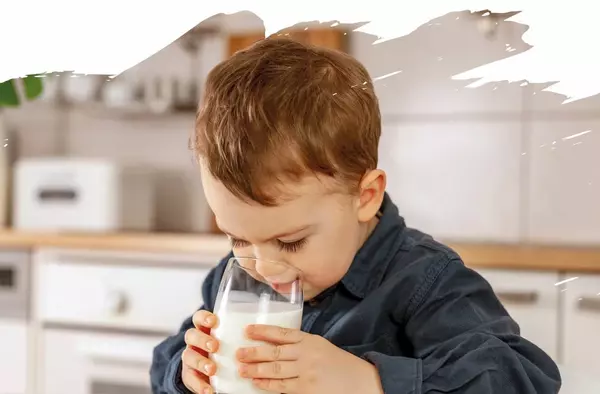 El Ayuntamiento de Villanueva de la Cañada pone en marcha una campaña solidaria de recogida de leche