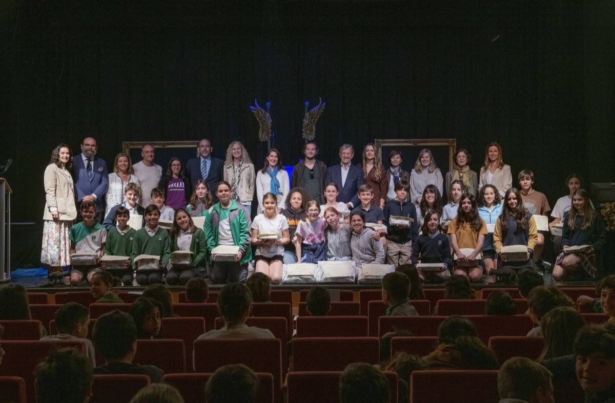 Entrega de premios del 'XXXI Concurso de Cuentos Infantil y Juvenil' de Villanueva de la Cañada
