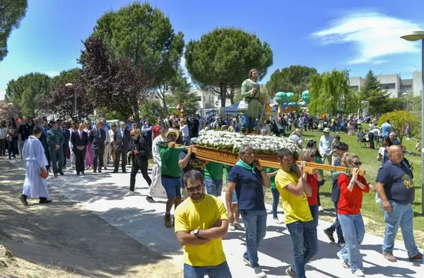 El parque de La Baltasara, lleno de villanovenses en San Isidro