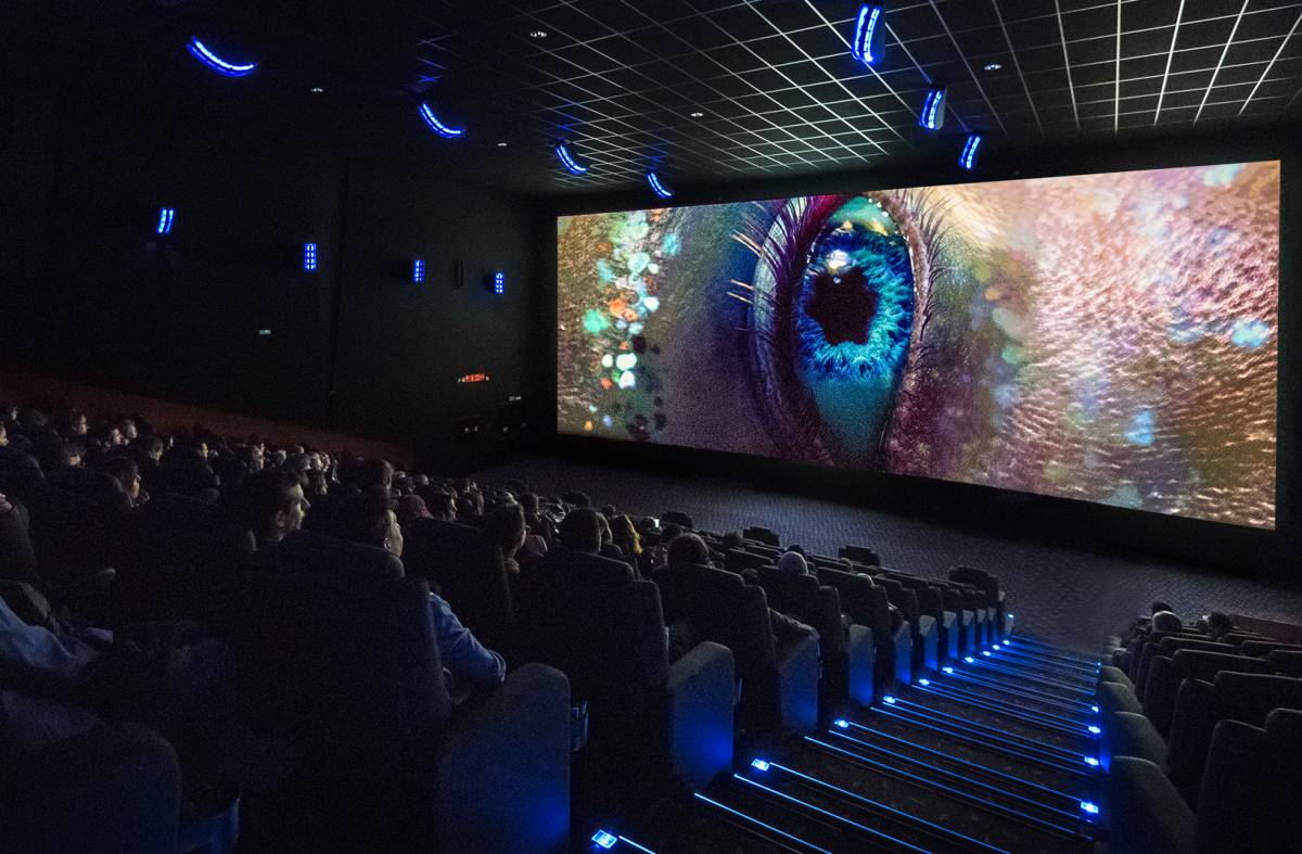 Inaugura en Majadahonda el primer cine del mundo 'de experiencia inmersiva' sin proyectores