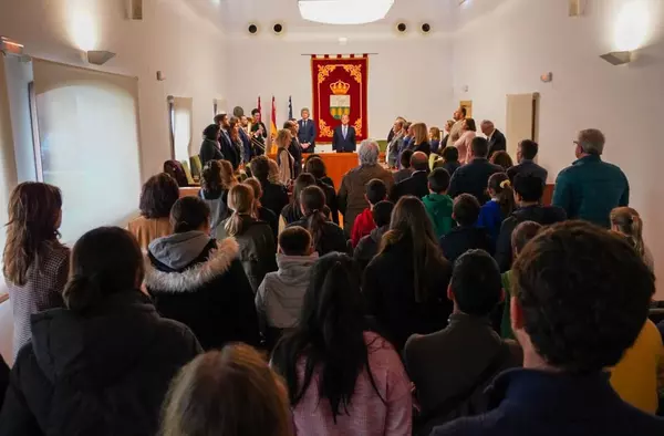 Villanueva de la Cañada celebra un Pleno extraordinario en homenaje a la Constitución
