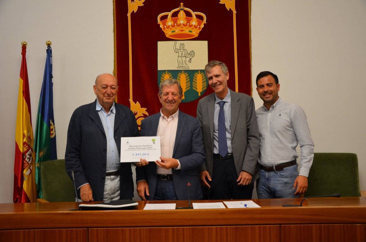 Villanueva de la Cañada hace entrega de la cuantía recaudada durante las Fiestas Patronales para fines benéficos