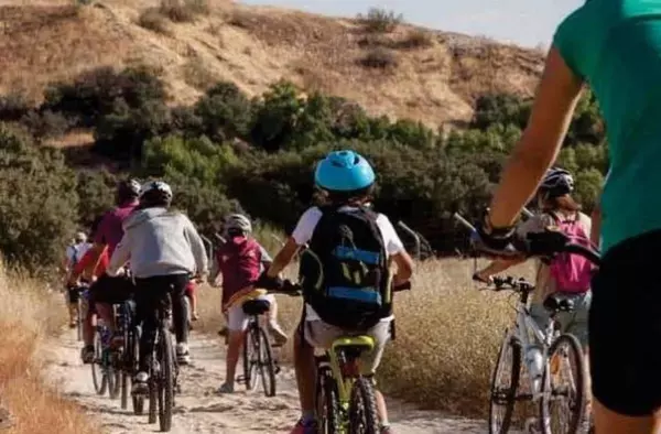 Villanueva de la Cañada celebra la Fiesta de la Bicicleta este domingo: recorrido, horario, inscripciones, cortes de tráfico...