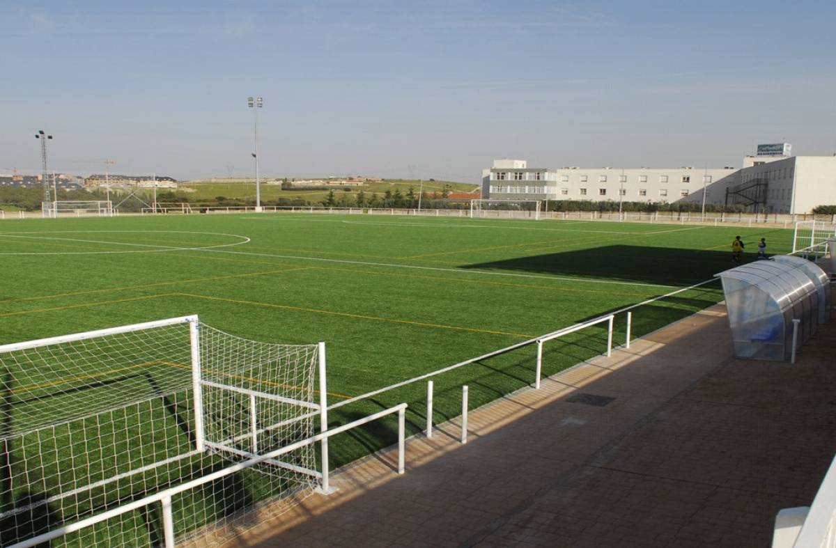 Robo de cableado en Villanueva del Pardillo causa graves daños y deja sin luz los campos de fútbol 'Juan Manuel Angelina'