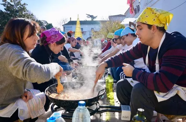 Villanueva de la Cañada acoge las XX Migas Solidarias
