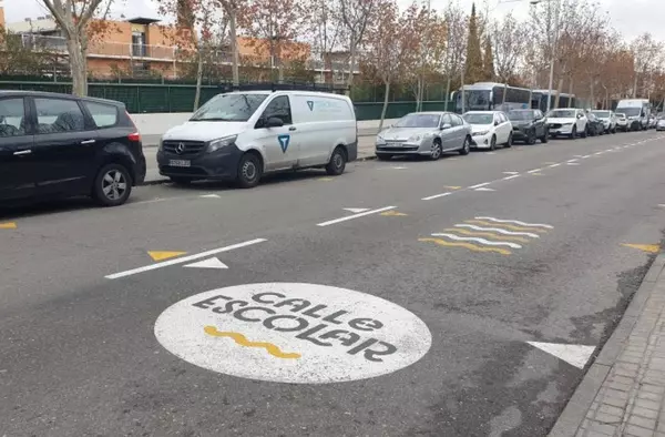 Nueva señalización en los entornos escolares de Villanueva de la Cañada