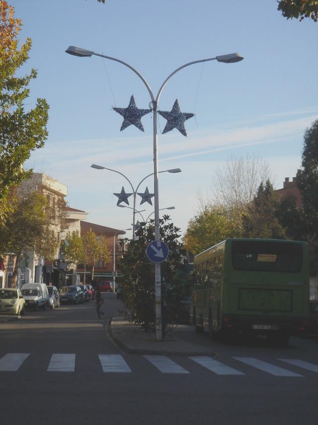 El ayuntamiento enciende hoy el alumbrado navideño