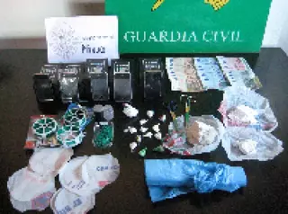 Detenidas dos personas en Villanueva del Pardillo por menudeo de sustancias estupefacientes