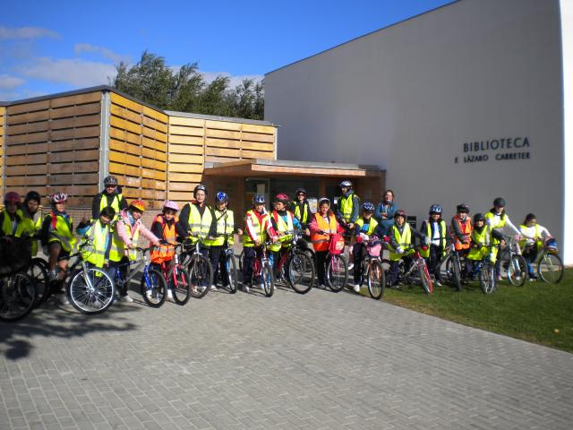 Los escolares de Villanueva de la Cañada visitan la biblioteca municipal