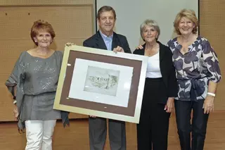 El ayuntamiento rinde homenaje a las fundadoras de la Escuela Infantil "Los Álamos"
