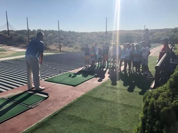 Clase gratuita de Golf para alumnos menores de 16 años 