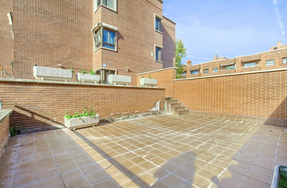 Se vende piso en Pozuelo con amplísima terraza en la Avenida de Europa 